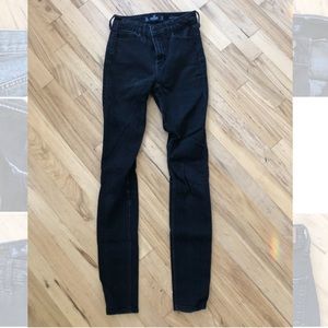 Hollister Black High-Rise Super Skinny Jean